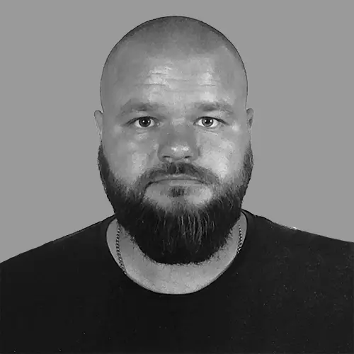 КИРИЛО ТИТАРЕНКО